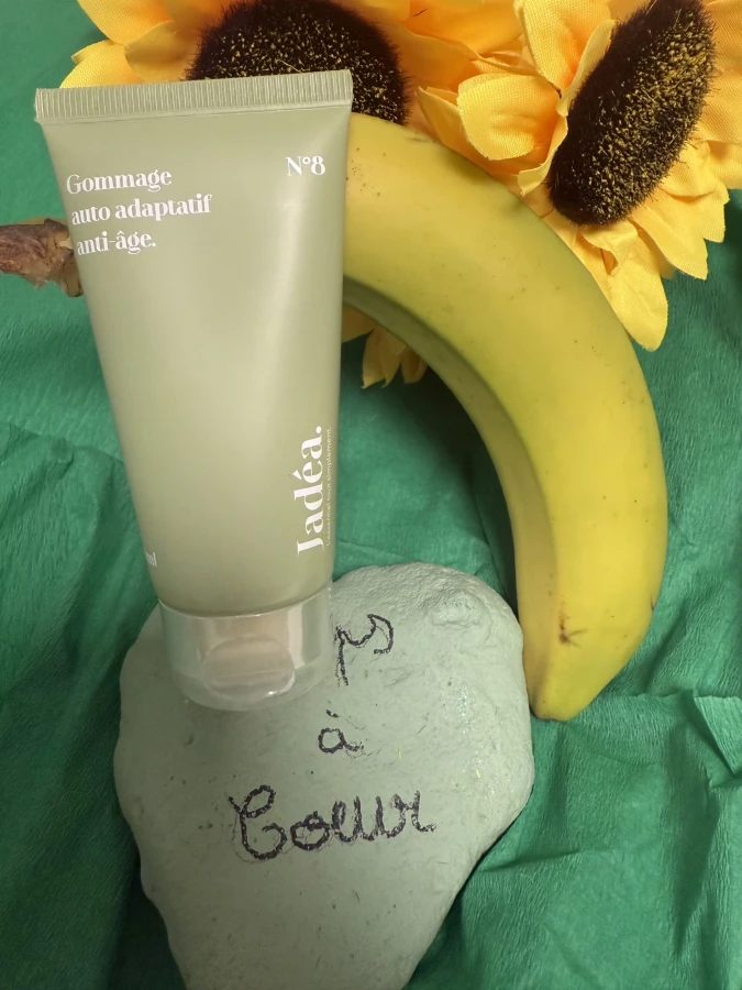 N°8 Anti Age Gommage Auto Adaptatif Jadéa