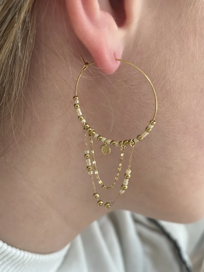 Créoles dorées avec chaines pendantes Nakupenda