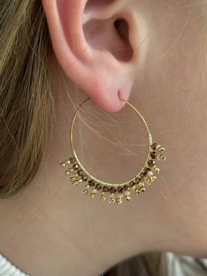 Créoles dorées et marrons