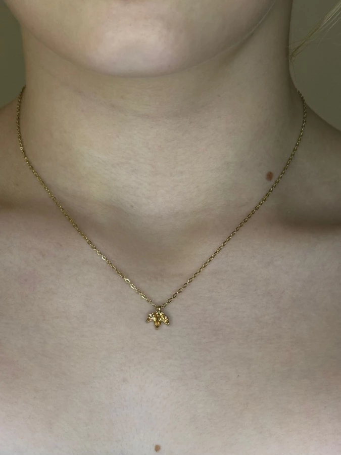 collier pendentif pierre beige Nakupenda