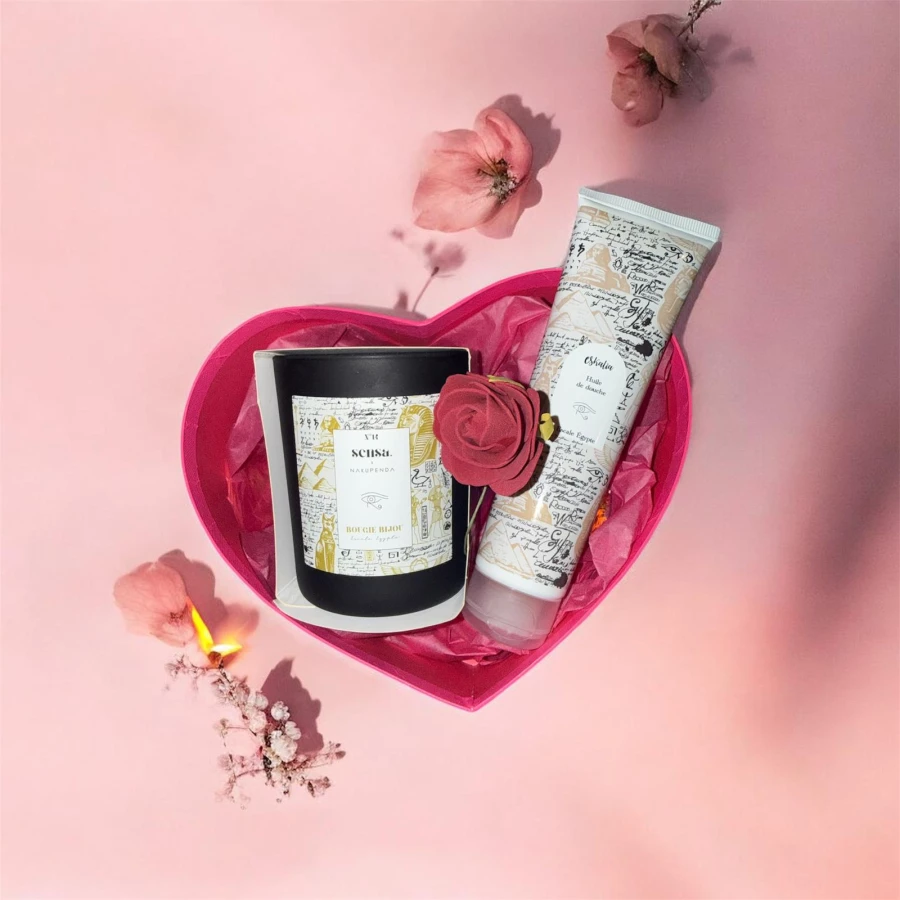 Coffret Saint Valentin Bougie Bijou et Huile de Douche
